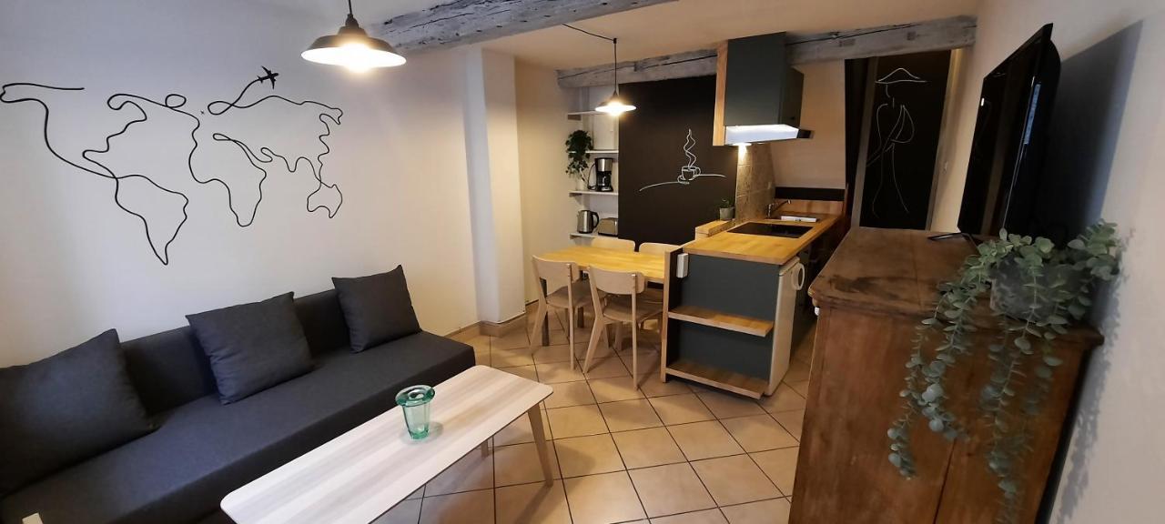 Les Gites De La Brasserie D'Aubrives La Malterie Et La Houblonniere Exterior foto